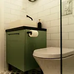 Apartamento Beautiful Modern - Cismigiu Park - Netflix Bucareste