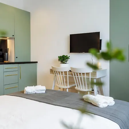 Beautiful Modern - Cismigiu Park - Netflix * Bucarest