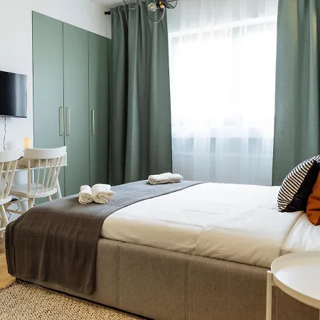 Beautiful Modern - Cismigiu Park - Netflix *