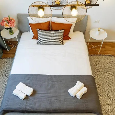 Beautiful Modern - Cismigiu Park - Netflix Διαμέρισμα Βουκουρέστι