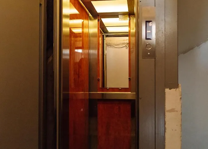 Beautiful Modern - Cismigiu Park - Netflix Apartman